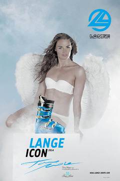 Тина Мазе „се превърна“ в ангел (видео)