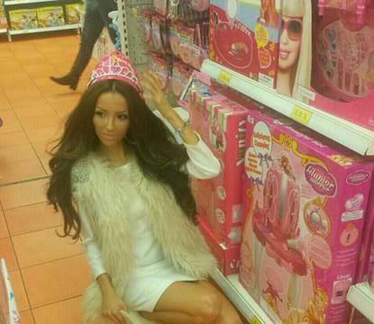 Българската Барби с талия 54 см, не била анорексичка