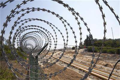 Телена ограда на границата с Турция ще ни пази от нелегални емигранти