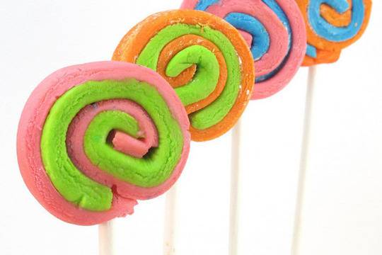 Захарни близалки