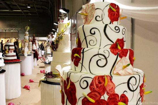 Сладка „Есенна прелюдия“ и карвинг-торти през ноември в София