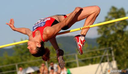 Венева напусна треньора си