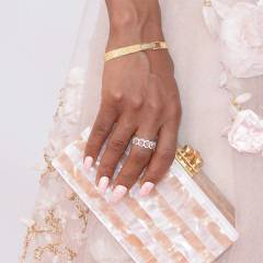 Вижте най-добрите звездни попадения в маникюра