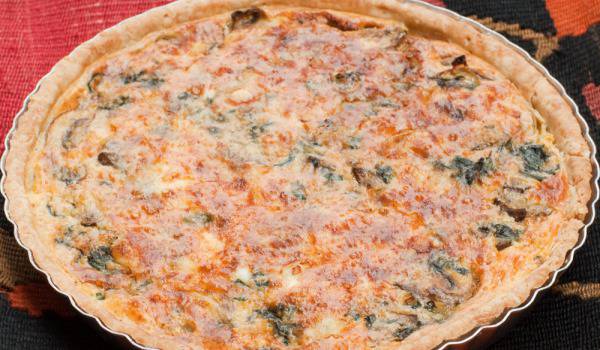 Киш със спанак и гъби