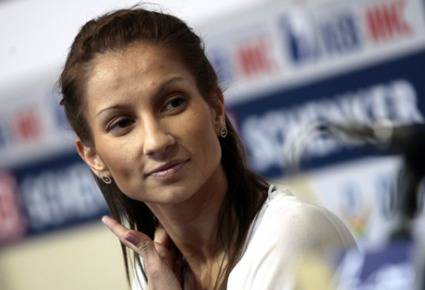 Симона Пейчева бяга в чужбина