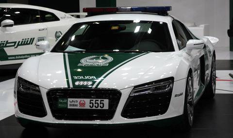 Новите коли на полицията в Дубай