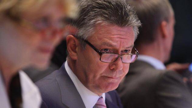 Еврокомисар е обвинен във финансови измами