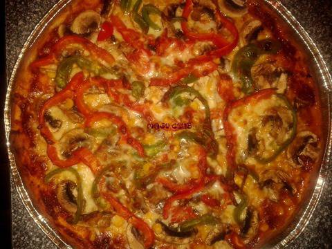 ПИЦА С ГЛАВНО П