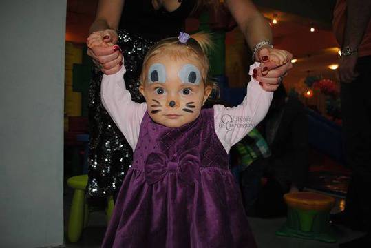 Конкурс за най-харесвана детска снимка с награди торти, фотосесия и детско парти