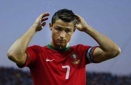 Вратарят на Швеция: Искам отново да видя Кристиано Роналдо да плаче