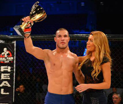 Гаджето на Русата Златка в страстни танци със секси гимнастичка видяна 5863 коментари 5