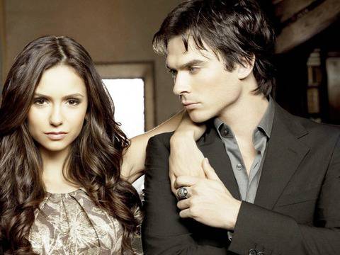 Нина Добрев и Иън Сомърхолдър са най-добрата екранна двойка на всички времена и отново са заедно