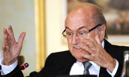 ФИФА поиска помощ от политическия свят