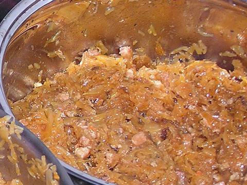 Кисело зеле с ориз на фурна