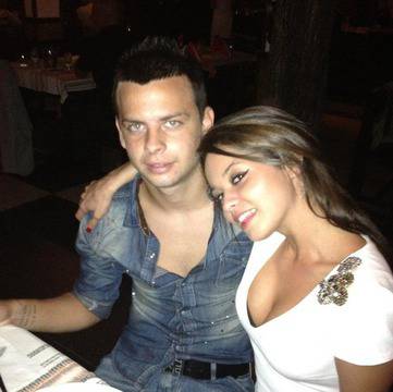 Бонбонова ще прави сърца от сняг на бранител на Левски