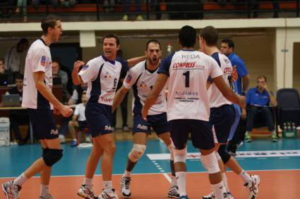 Томис на Мартин Стоев с нова победа в Румъния