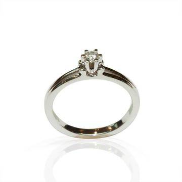 Напишете най-интересното предложение за брак и спечелете диамантен пръстен