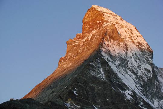 Изкачване на връх Матерхорн по Швейцарския гребен