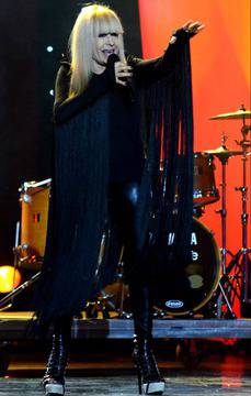 Доайенът на българското вариете Димитър Досев: Никога не съм наричал Лили Иванова „баба“!