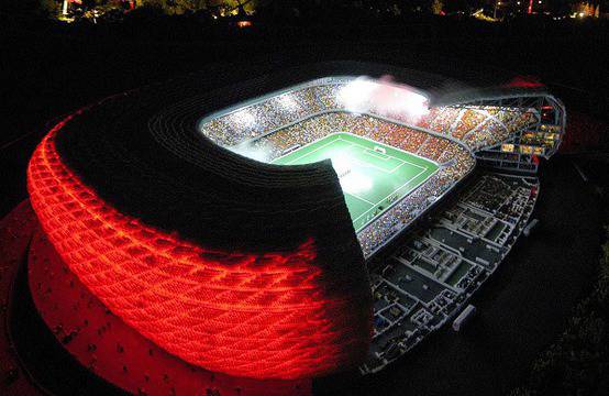 10-те най-добри стадиона в света