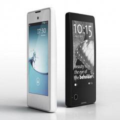 Руски телефон с 2 дисплея е на пазара (снимки)