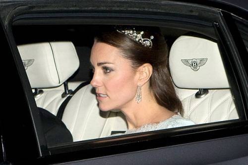 Кейт Мидълтън сложи тиарата на принцеса Маргарет
