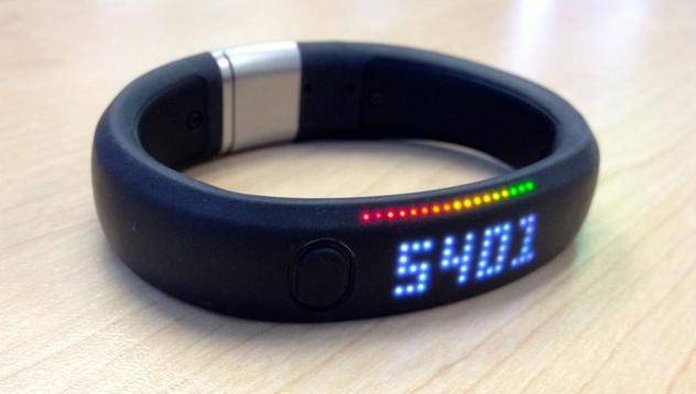 „Умен“ часовник и от Nike