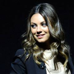 Мила Кунис се разцелува с Чанинг Тейтъм