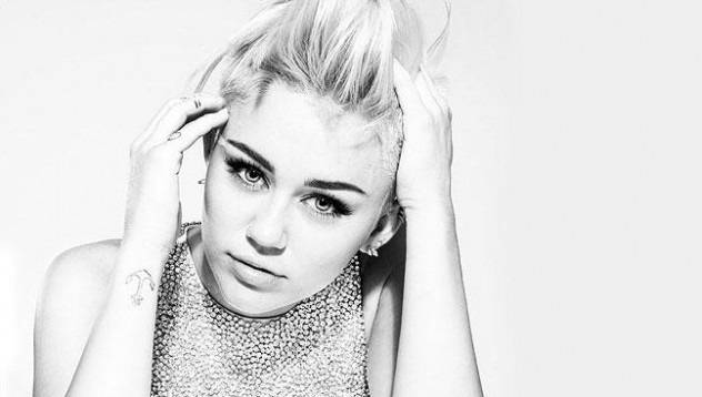 Вижте новата прическа на Майли Сайръс видяна 2143 коментари 4