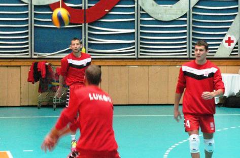 Коледни турнири по тенис на маса и волейбол в Приморско