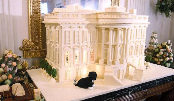 Изработиха сладкиш-макет на Белия дом