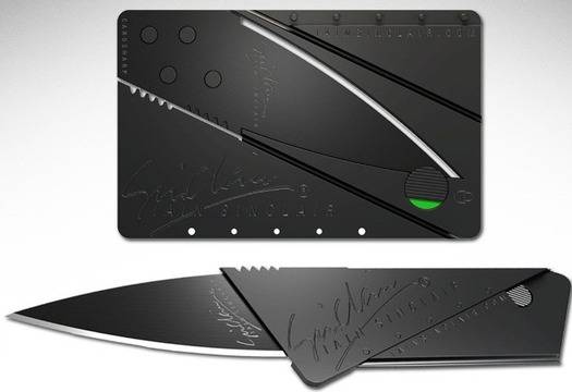 CardSharp 4 е стелт нож във формата на кредитна карта