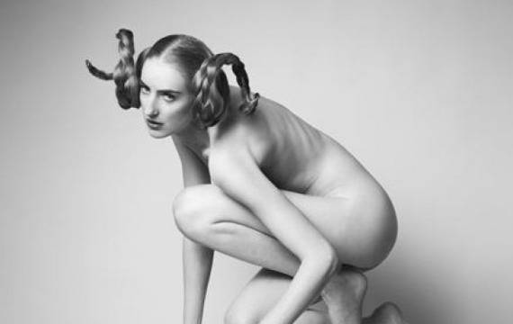 Как биха изглеждали зодиите, ако бяха голи жени (18+)