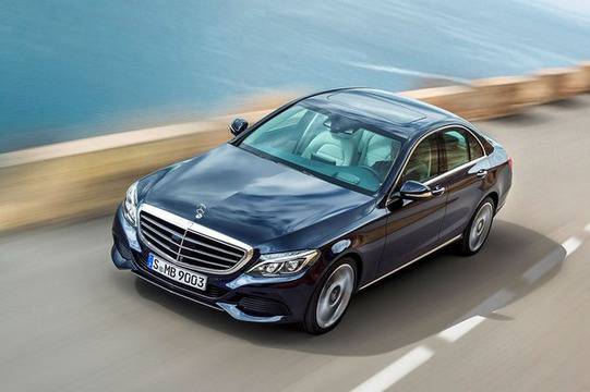 Mercedes C-класа на автомобилното изложение в Детройт: Малко копие на S-класата