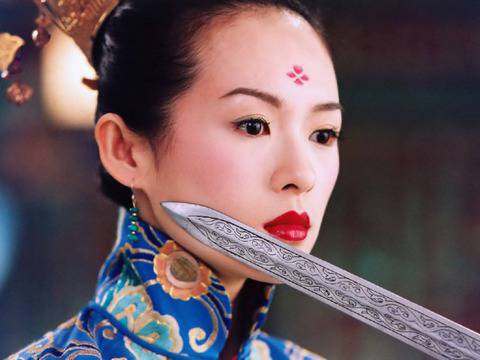 Свалиха обвиненията в проституция от актрисата Джан Дзъи („Тигър и дракон“)