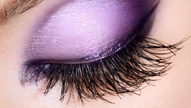 За смелите момичета: Грим в лилаво видяна 2791 коментари 0