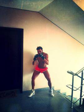 Азис заплашва Кличко видяна 4578 коментари 14