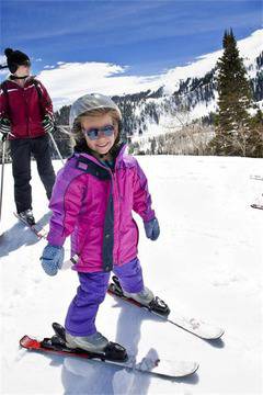 Планинска застраховка в УНИКА с до 40% отстъпка