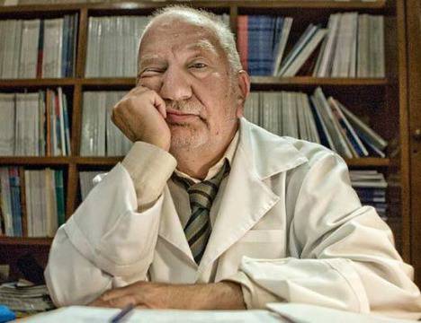 Мария Владева е бабата сифилистичка на Джони Пенков