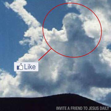 Коледно чудо: Христос се появи на небето