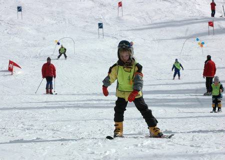 Спечелете яке и полар NORTHFINDER от магазини SPORT DEPOT