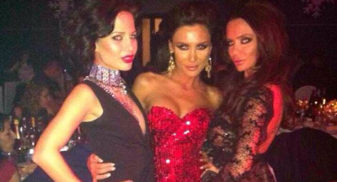 Моника Валериева се появи с обеци на „Долче и Габана“