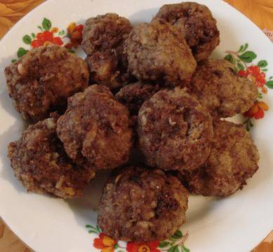 Коледни кюфтета от диво прасе