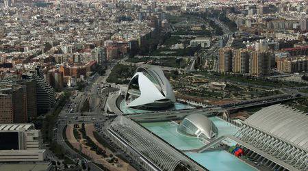 Валенсия съди известен испански архитект заради паднала мазилка на сграда