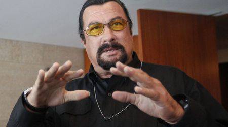 Стивън Сегал обмисля да се кандидатира за губернатор на Аризона