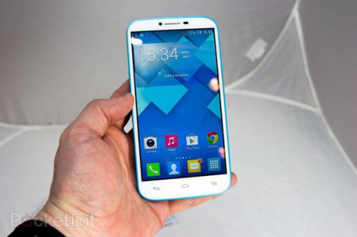 Линията смартфони Alcatel One Touch Pop се попълни с модела C9