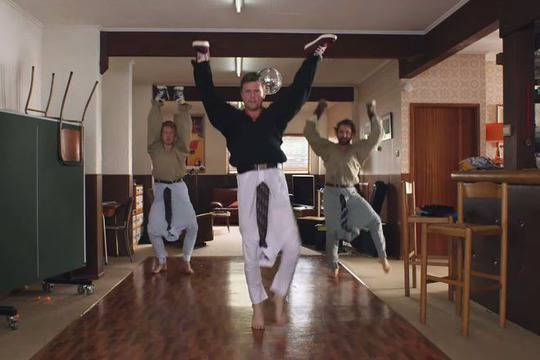 Имало едно време четирима приятели, на които им било скучно…