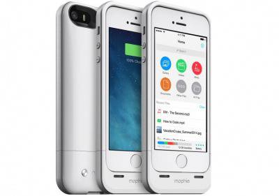 3 в 1 за iPhone: калъф, външна батерия и допълнително място за съхранение