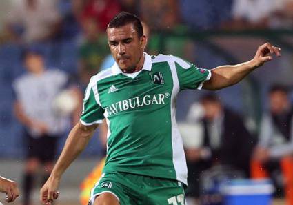 Иван Стоянов желан от няколко чуждестранни отбора