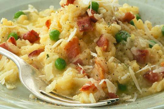 Ризото с бекон и гъби